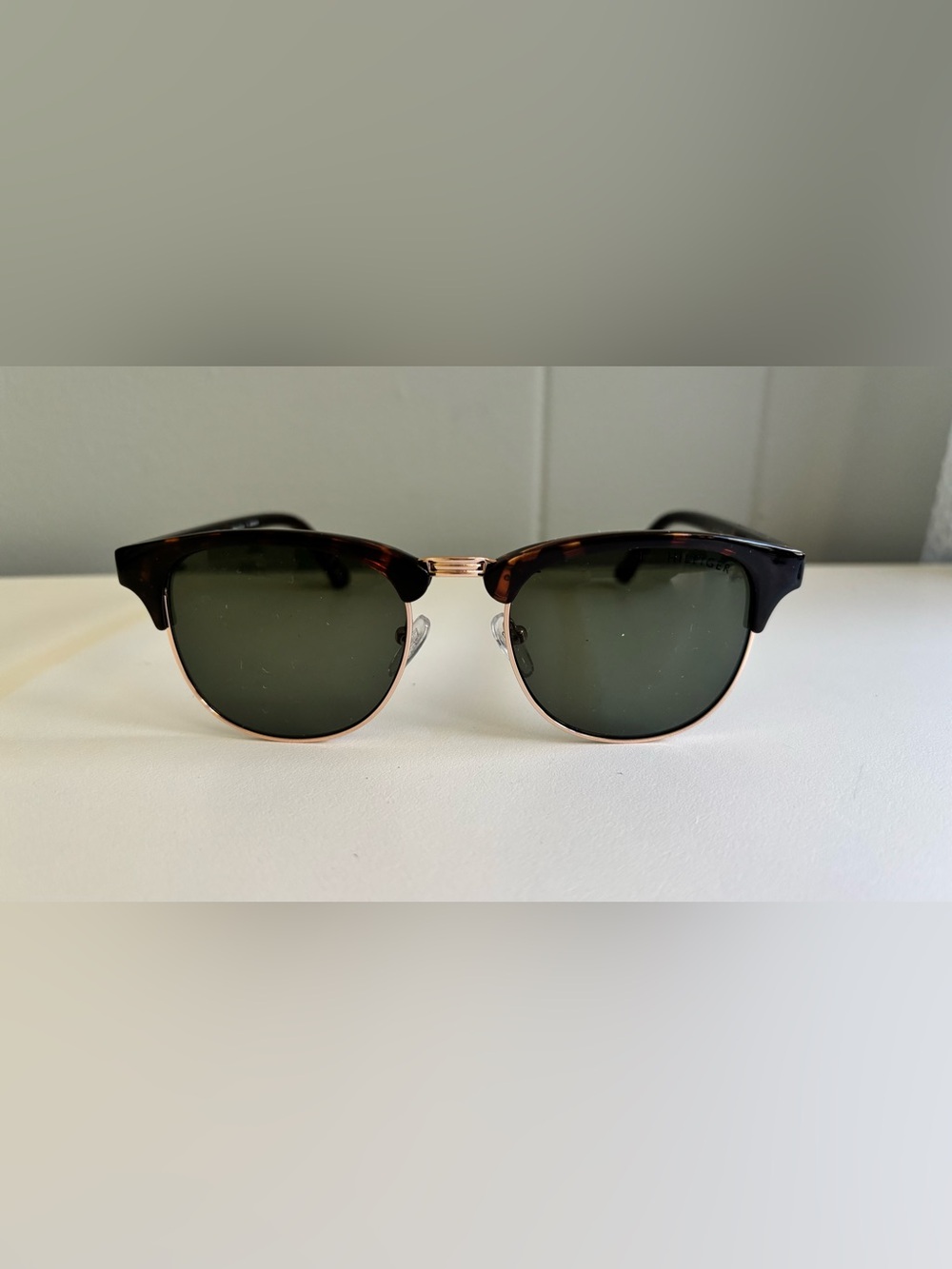 Tommy Hilfiger Tortoiseshell Frame Sunglasses with Green Lenses
